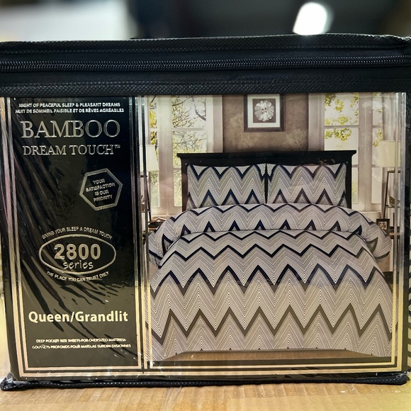 Luxury 4 Piece Queen Size Bamboo Bed Sheet - Picture 1 of 2
